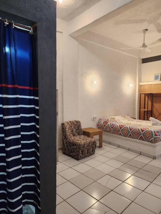 Small Studio Apt 5Min To Dt! Zihuatanejo Exterior photo
